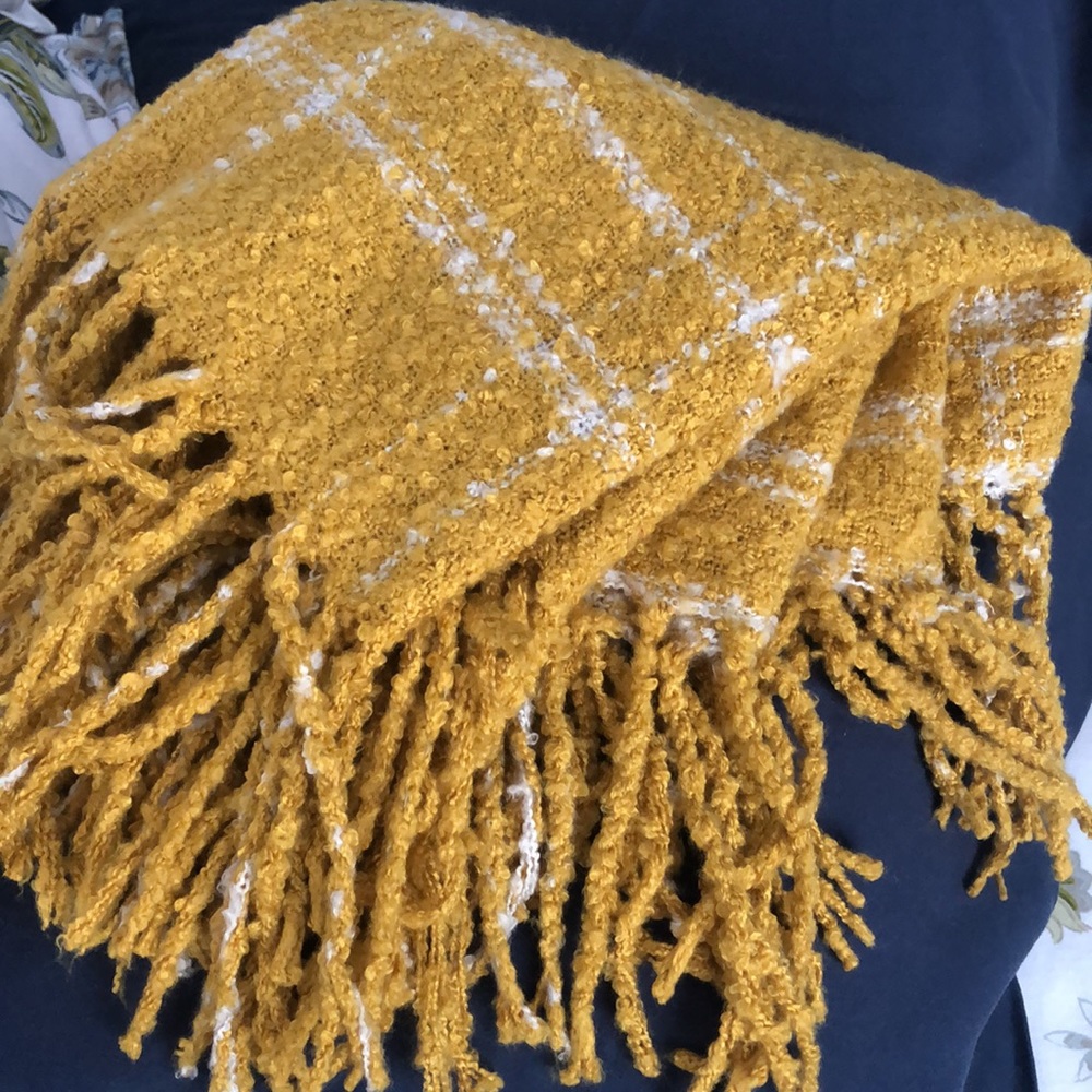 Infinity Scarf - Picture 4 of 4